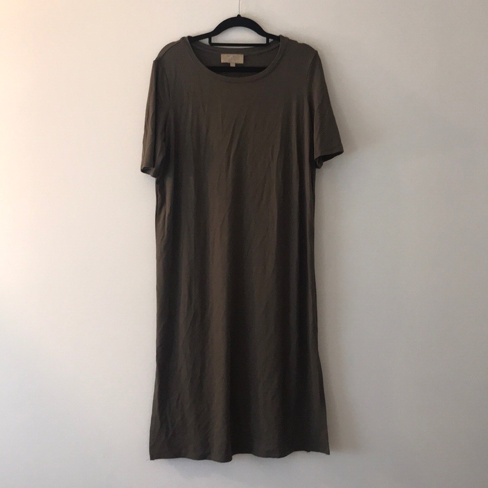 Green T-shirt midi dress